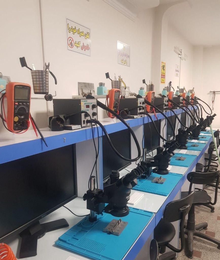 آموزش فوق تخصصی تعمیرات موبایل جذب نیرو و تضمینی